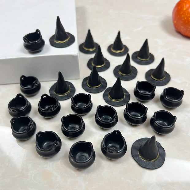 Halloween Mini Witch Cauldron Candy Holders 10pcs